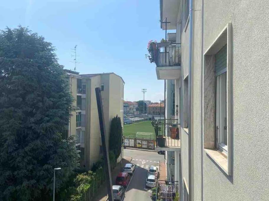 La Casa Di Alice Apartment Vercelli Exterior photo